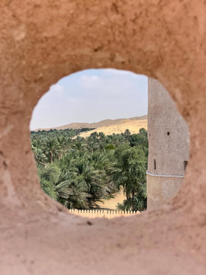 فندق Liwa Nights ليالي ليوا المظهر الخارجي الصورة