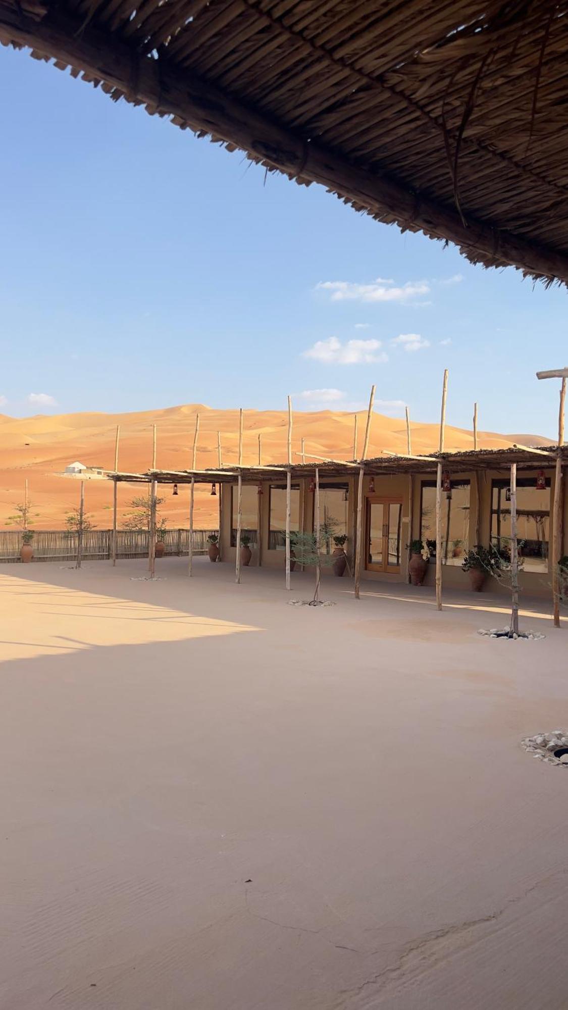 فندق Liwa Nights ليالي ليوا المظهر الخارجي الصورة